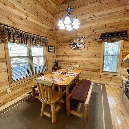 2 Bed Cabin Hot Tub Close To Helen #16 Exteriér fotografie