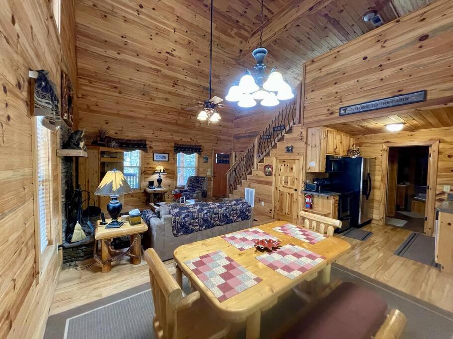 2 Bed Cabin Hot Tub Close To Helen #16 Exteriér fotografie