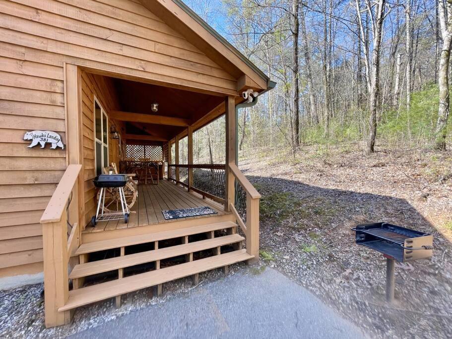 2 Bed Cabin Hot Tub Close To Helen #16 Exteriér fotografie